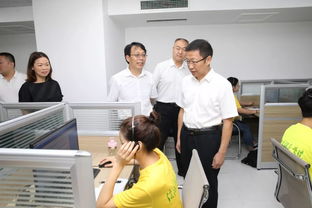 致谢校领导看望志愿服务队 计算机信息技术咨询服务的温暖回响